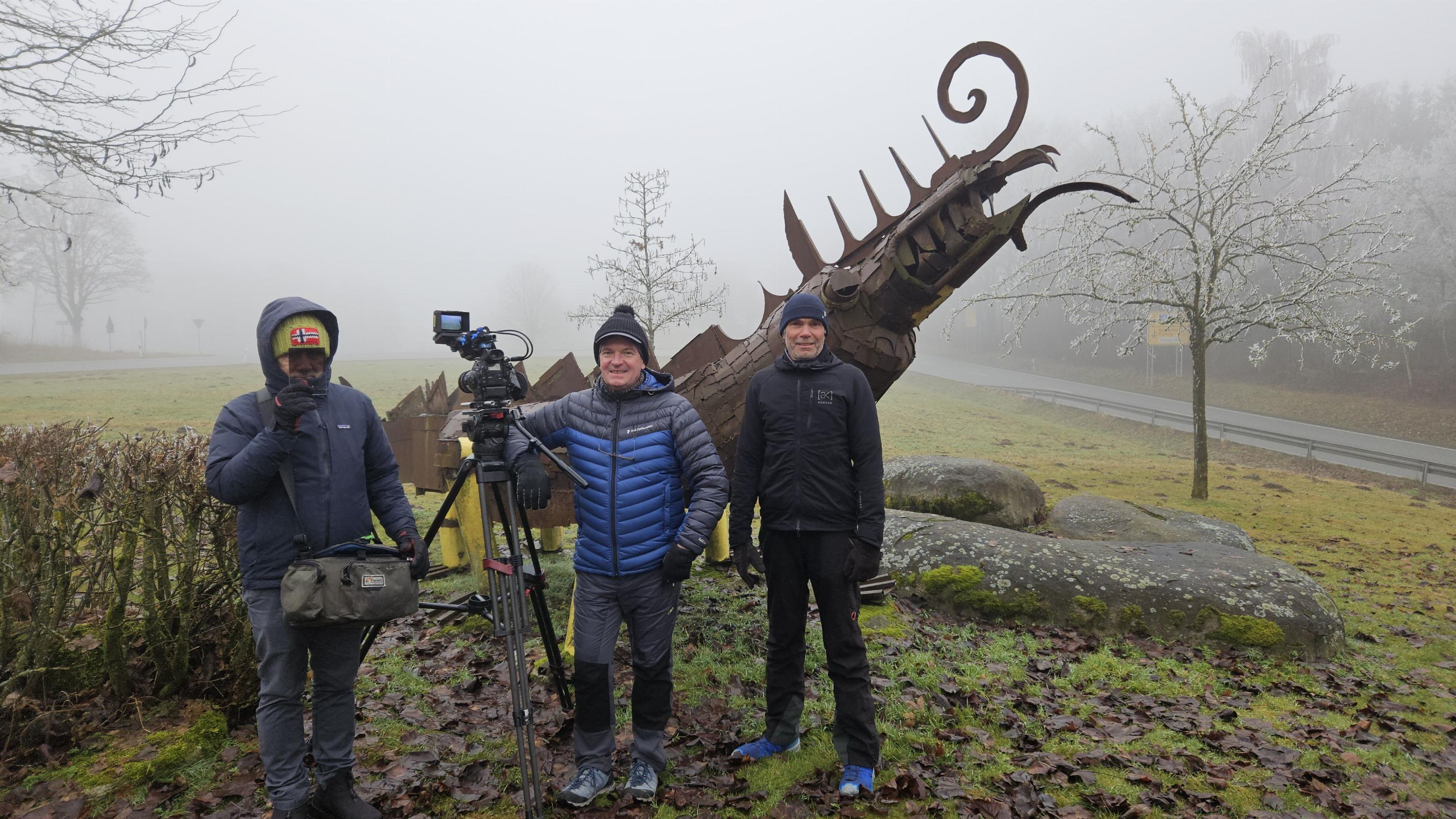 Teambild von links (Ton: Franzisco Ortiz, Kameraassistent: Wolfram Wittstock, Kamera Benedikt Preisinger)